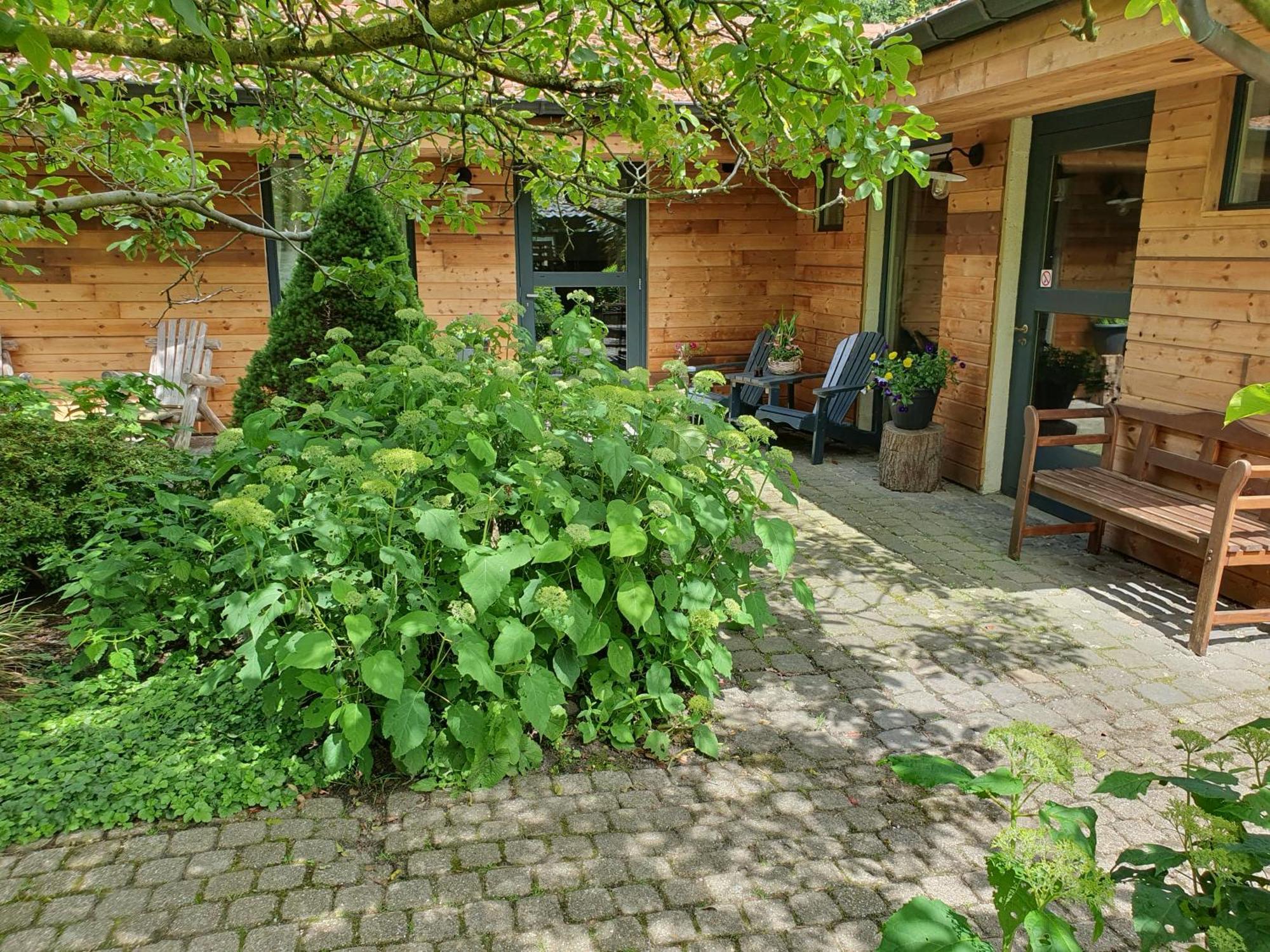 B&B Land Of Tir Nan Og Ломел Екстериор снимка